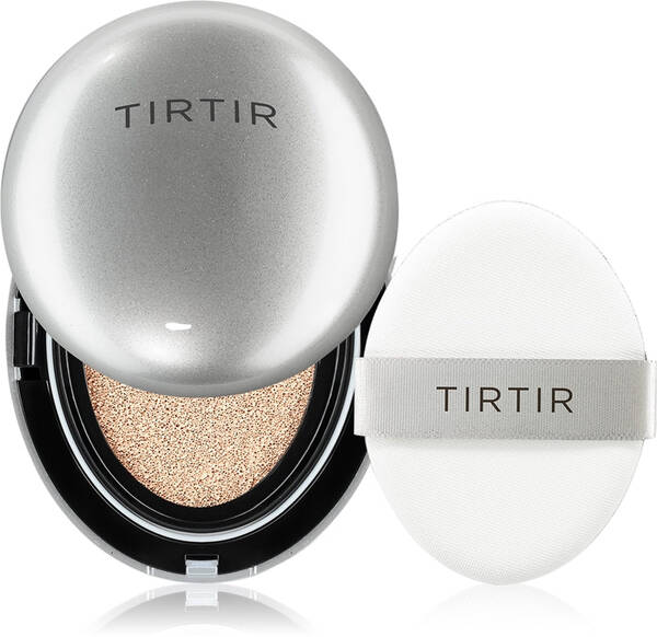 TIRTIR Mask Fit Aura Cushion Illuminating Moisturizing Sponge Foundation Color 17C Porcelain 18 g