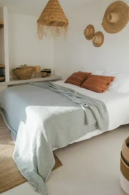 Linen waffle blanket in Sage Green | Size: King 260x220