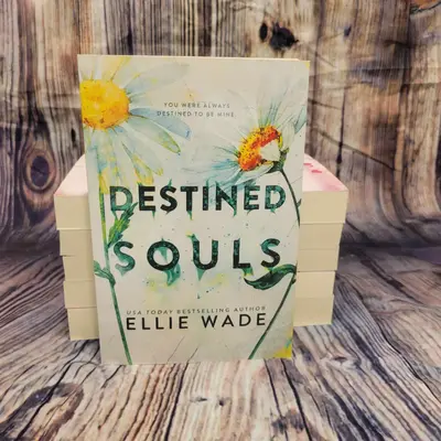 SCRATCH AND DENT BOOK LISTINGS- Single books