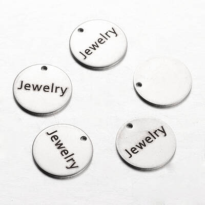 Non-Tarnish Spray Painted 201 Stainless Steel Charms