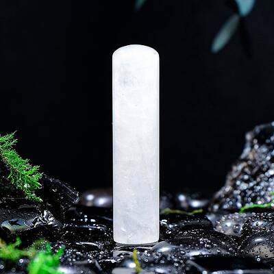 Natural Quartz Crystal Column Display Decorations