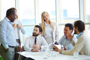 Reading Body Language in the Corporate World - A Psychological Perspective