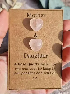 Heart Shaped Rose Quartz, Summer 2024 Fashionable Bead for Women & Girls, Fashion Bead for Party, Daily Clothing Decor, Trend...