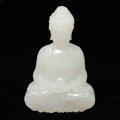 Natural White Jade Carved Mahavairocana Buddha Statue Home Decoration