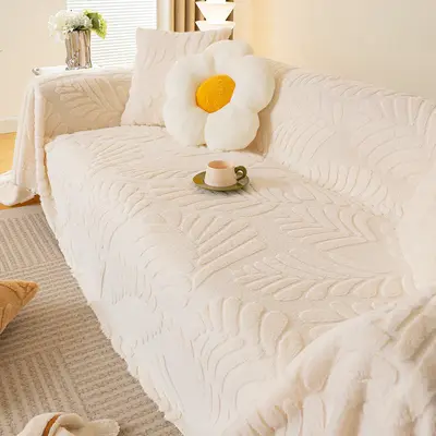 Plush Sofa Thickened Warm Sofa Slipcover | Color: White | Size: 180x300cm