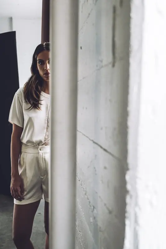 Short with Contrast Panel | Size: 10