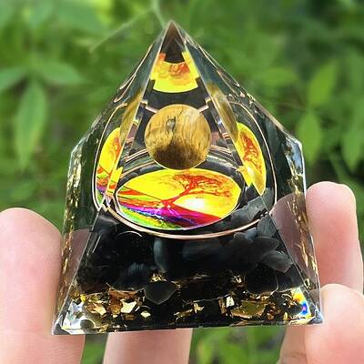 Orgonite Pyramid Resin Energy Generators