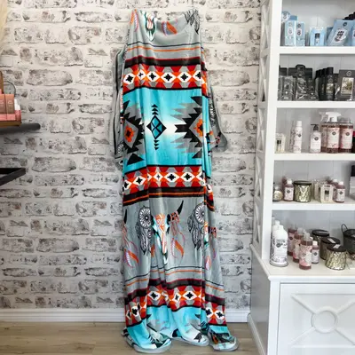 Z Grey Bull Skull Oversized Blanket 82\