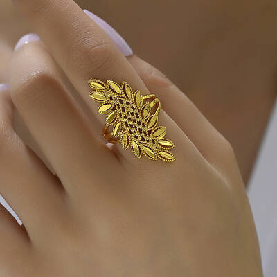 Fashionable European and American Style Wheat Lucky Ring for Women.