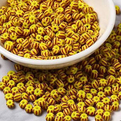 8/0 Opaque Colours Seep Glass Seed Beads