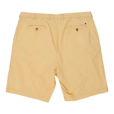 Tommy Hilfiger Shorts - 40W 11L Yellow Cotton