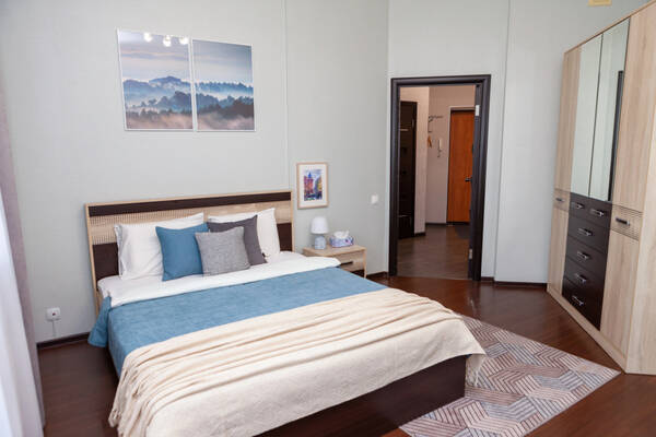 Kompaniya Podushka na Istomina Apartment