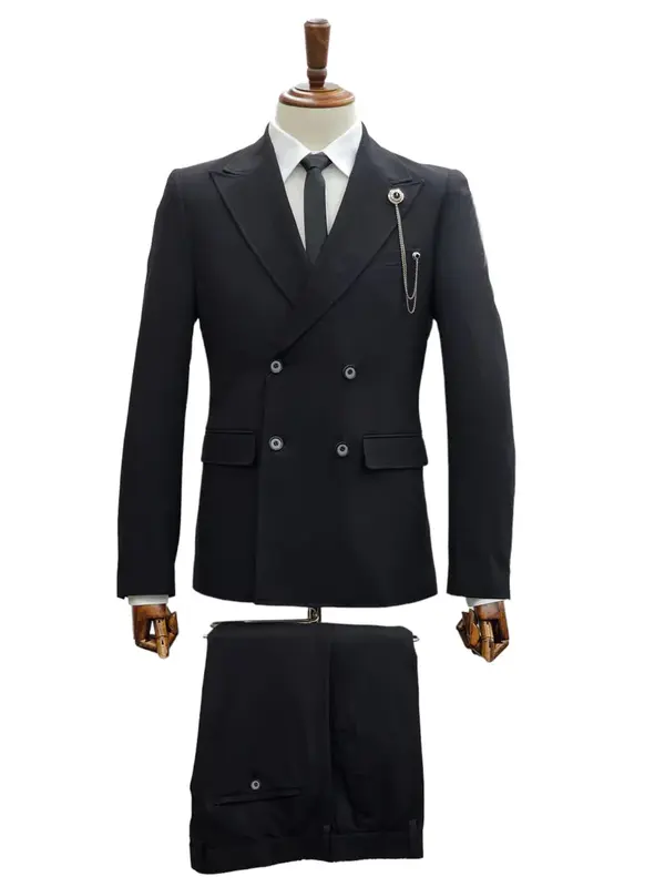 Stretch Fabric - Slim Fitted Suit - Light Weight 