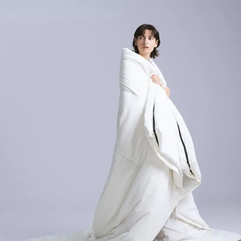 Temperature Controlling Comforter White: Machine-Washable, Built-In Duvet Cover, Hypoallergenic Year-Round Comforter