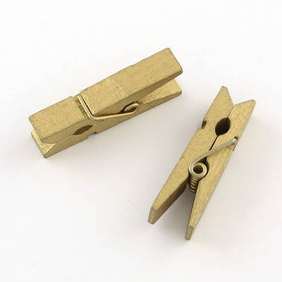 DIY Wooden Craft Ideas Photo Wall Decorations Small Clothespins Postcards Tags Note Pegs Clips Wood Clamps