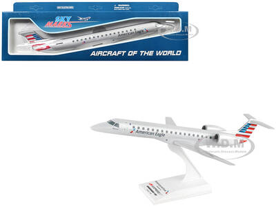 Embraer ERJ-145 Commercial Aircraft American Eagle - ExpressJet Gray with Striped Tail (Snap-Fit) 1/100 plastic model by Skym...