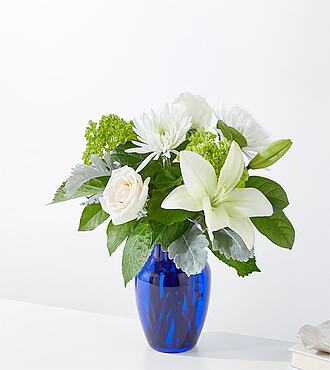 Snowy Dreams Bouquet