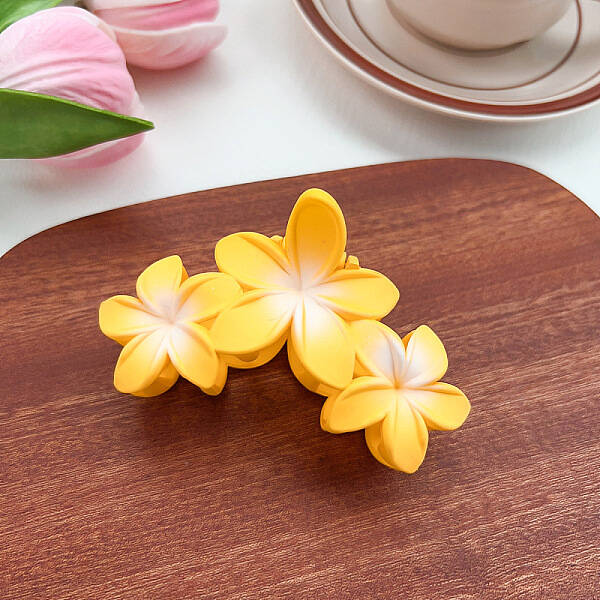Candy Color Three Flower Plastic Claw Hair Clips