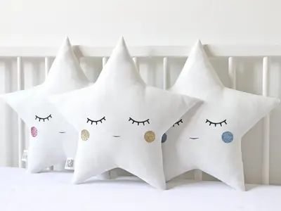 White Star Pillow with Glitter Touch