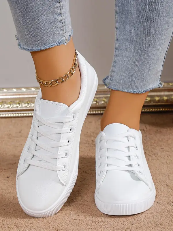 Women's Heart Pattern Lace Up Low Top Sneakers, Girls Birthday Gift, Comfort Sports Shoes, Casual Daily Foot Wear, Designer S...