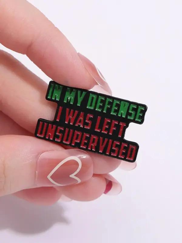 Unisex Fashion Letter Pattern Brooch, Creative Alloy Badge for Daily Vacation Holiday Party Gift, Casual Fashion Accessories ...