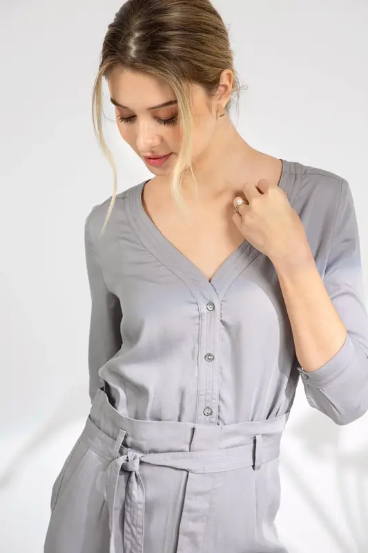 V-neck Jumpsuit - Grey Pearl | Size: M