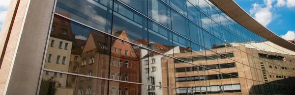 Nuremberg Rebuilt: A Guide to its Medieval and Modern Cities