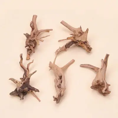 Random Shape Tree Root Decorations, 1 Count Random Natural Tree Root Aquarium Ornament, Wooden Fish Tank Landscaping Decorati...