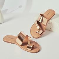 Women's Wide Width Flat Sandals, Flip Flop Slides Sandal Casual Strapy Sandal Slip on Summer Beach Shoes for Women.