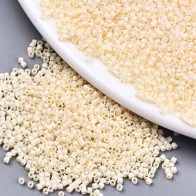 11/0 Grade A Glass Seed Beads