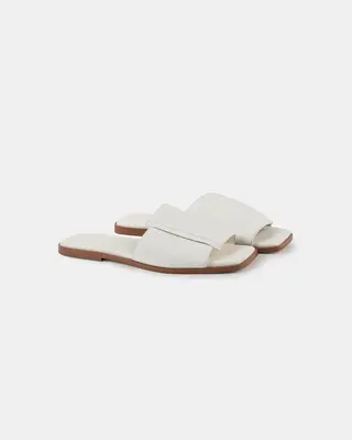 ?? Peddle Corn leather Sandal | Color: mint x olive | Size: EU37