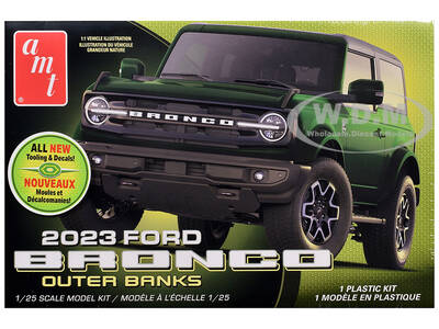 Skill 2 Model Kit 2023 Ford Bronco Outer Banks 1/25 Scale Model by AMT