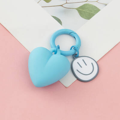 Love Heart Alloy Pendant Keychains with Smiling Face Charms