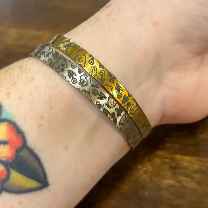 Little Golden cuff bracelet in stainless steel and gold PVD