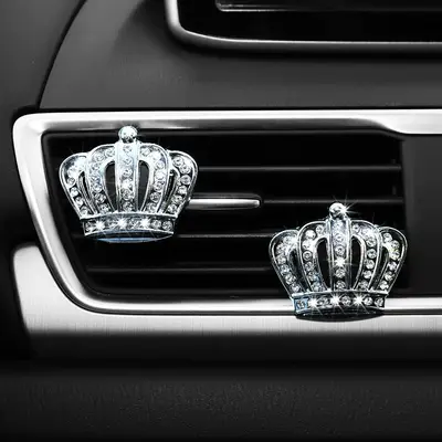 Crown Design Car Air Outlet Decoration, 2 Counts Rhinestone Decor Car Air Vent Aromatherapy Clip, Universal Car Interior Acce...