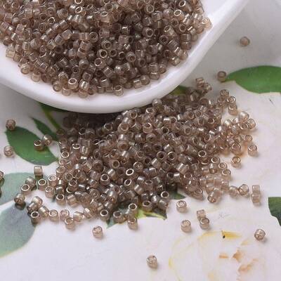 MIYUKI Delica Beads