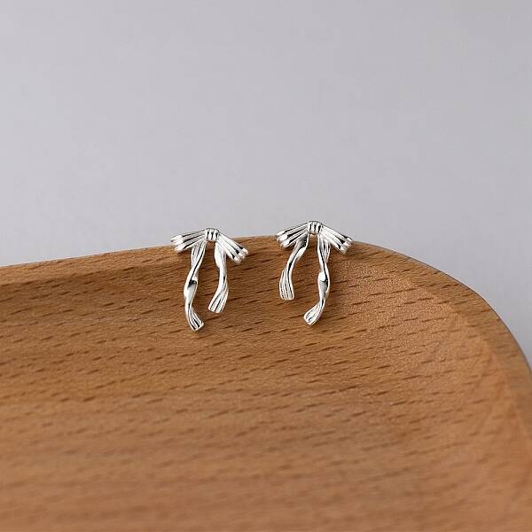 925 Sterling Silver Stud Earrings