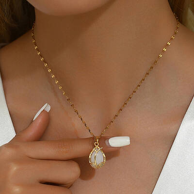 Brass Micro Pave Cubic Zircon Flower Pendant Necklaces for Women