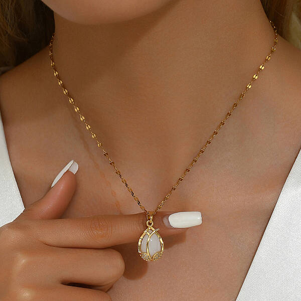 Brass Micro Pave Cubic Zircon Flower Pendant Necklaces for Women