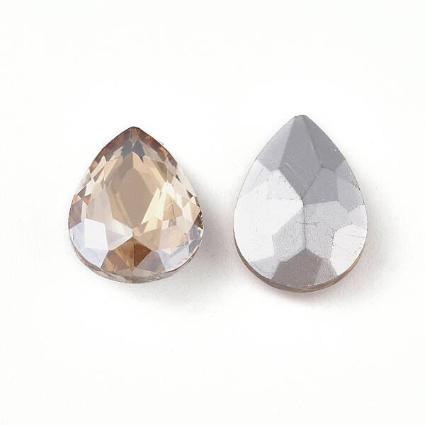 Glass Pointed Back Rhinestone