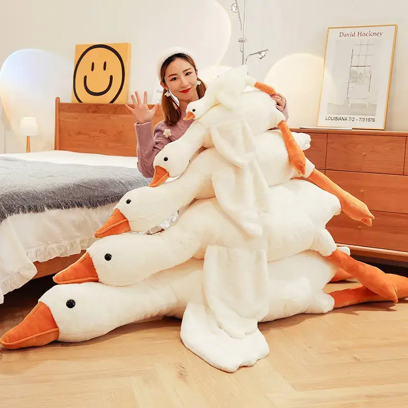 Cute goose Soft Stuffed Animal Creative Soft Stuffed Doll for Kids Birthday Gift