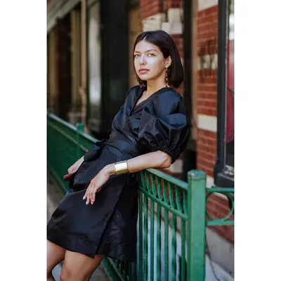 Black Lusso Wrap Dress | Size: Large | Color: black
