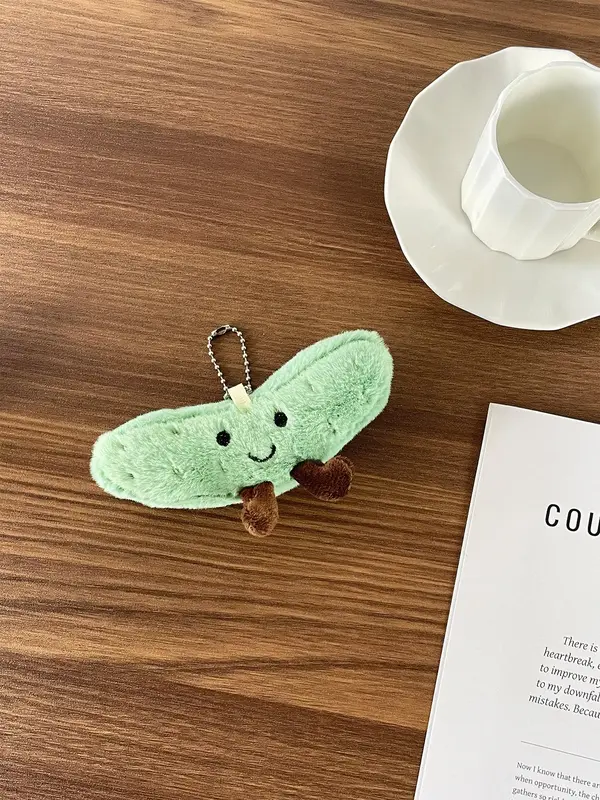 Cute Cartoon Cucumber Shaped Charm, Soft Simulation Cucumber Stuffed Doll, Bag Charm, Bag Decoration, Birthday Gift