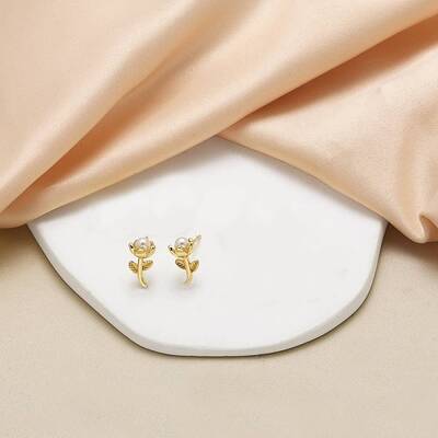 Flower Brass Plastic Pearl Stud Earrings