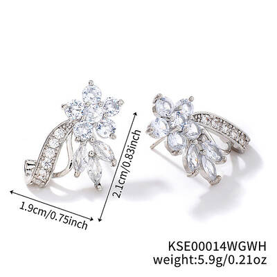 Elegant Brass Rhinestone Leaf Stud Earrings