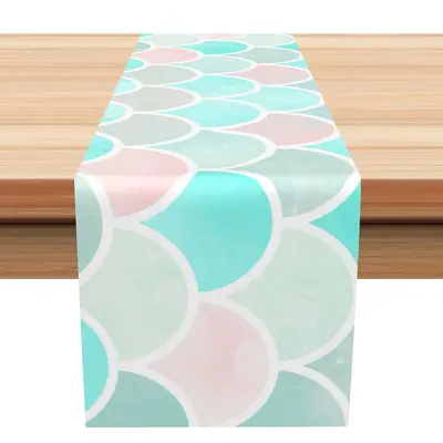 White Pink Blue Cyan Fish Scale Pattern Table Runner - Aperturee