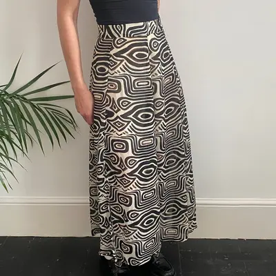 Lybido Maxi Skirt - 26W UK 6 Black & White Viscose Blend
