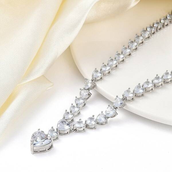 Brass Full Clear Cubic Zirconia Heart Pendant Necklaces for Women