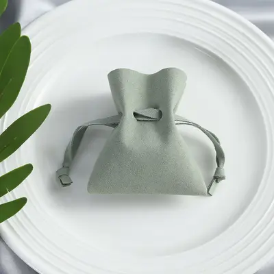 Microfiber Leather Jewelry Clamshell Bag | Color: Light Green | format: 7X8CM | quantity: 1PC