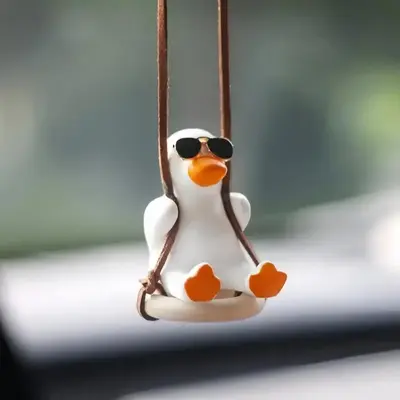 Swing Duck Design Car Rearview Mirror Hanging Ornament, Cute Car Pendant, Universal Car Interior Decoration Accessories